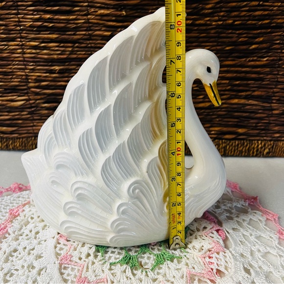 Vintage White Ceramic Swan Planter Mid-Century Modern Coastal Decor Elegant Bird - Picture 11 of 16